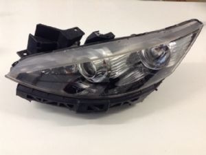 Mazda Biante CC L Headlight