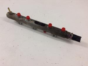 Ford Ranger 2wd PK 2009-2011 Fuel Injector Rail