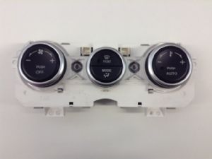 Mazda Atenza GY 2002-2008 Heater Controls