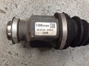 Mazda Axela BK 2003-2009 RF Drive Axle